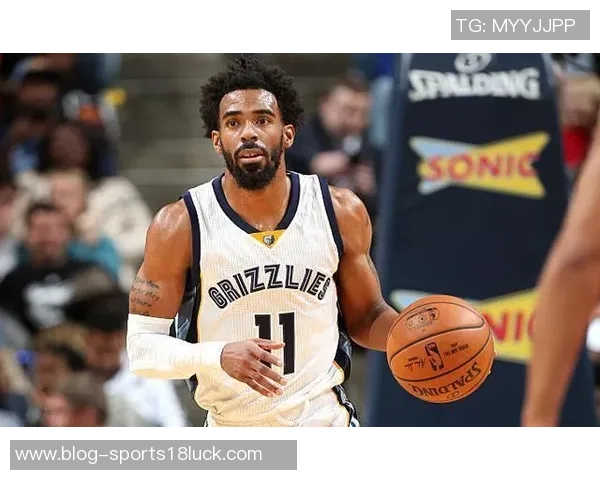 媒体人透露华子欲重签康利薪资按天计算晚签影响工资帽有限 媒体人透露华子欲重签康利薪资按天计算晚签影响工资帽有限