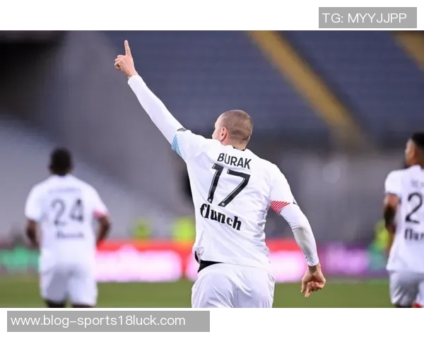 巴黎圣日耳曼14轮未能领跑积分榜历史重演或再遭夺冠梦碎 巴黎圣日耳曼14轮未能领跑积分榜历史重演或再遭夺冠梦碎